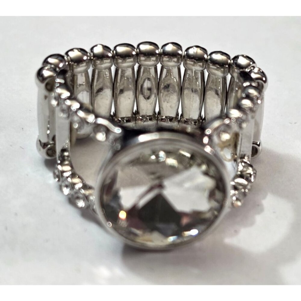 New Silver-Tone Stretch Ring Large Clear Faceted‎ Round Center Stone Rhinestones
